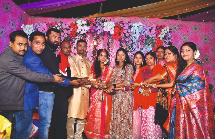 SRIforever Team – Preserved Flower Pioneers of India