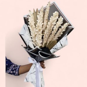 SRIforever Classic Ivory Dried Floral Bouquet